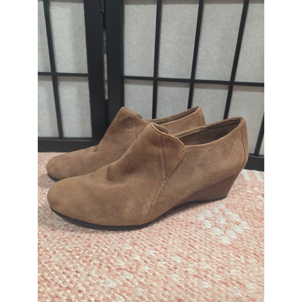 Easy Spirit Eslareina Tan‎ Suede Leather Wedge Ankle Booties Womens 7M